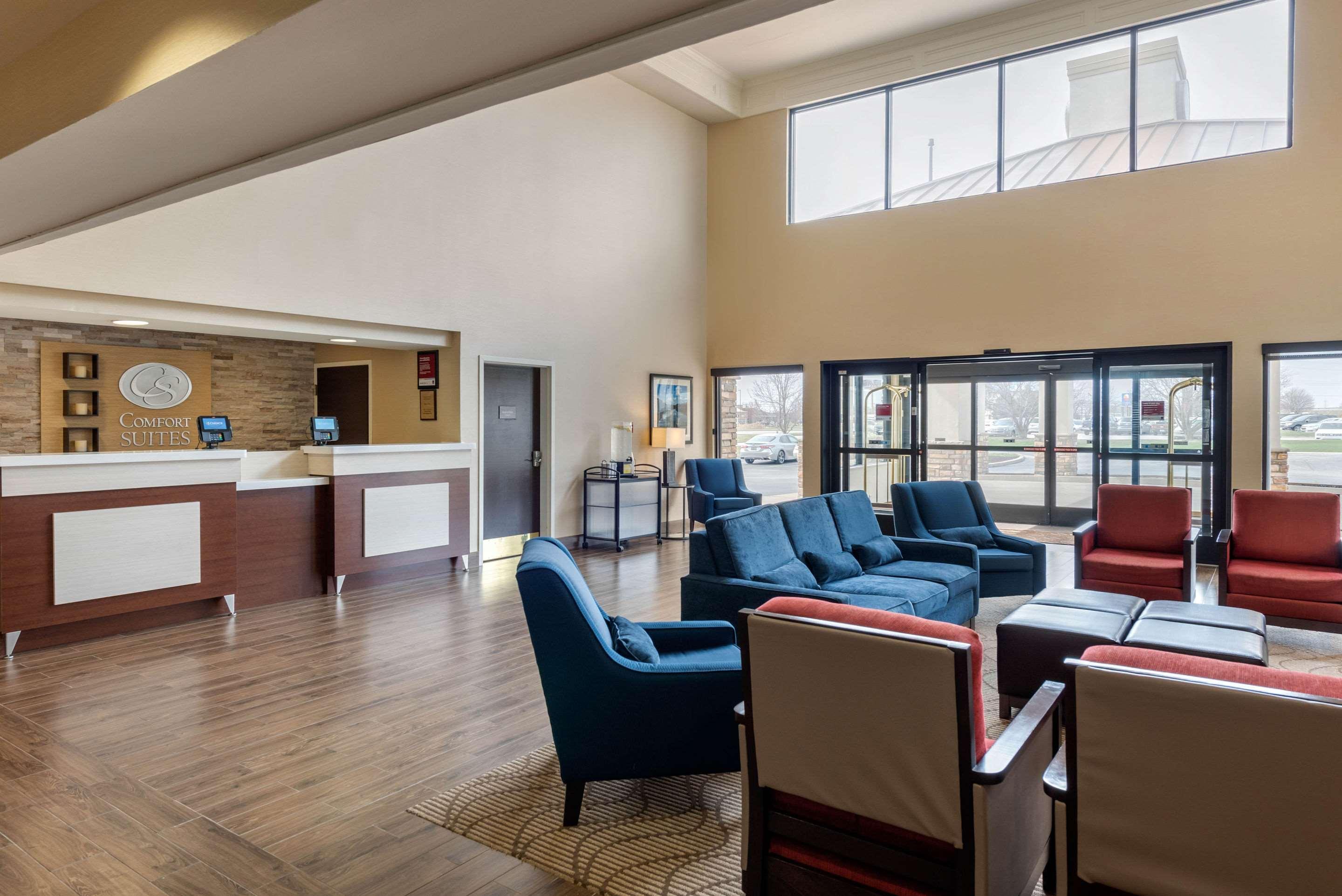 Comfort Suites Lafayette University Area Ngoại thất bức ảnh