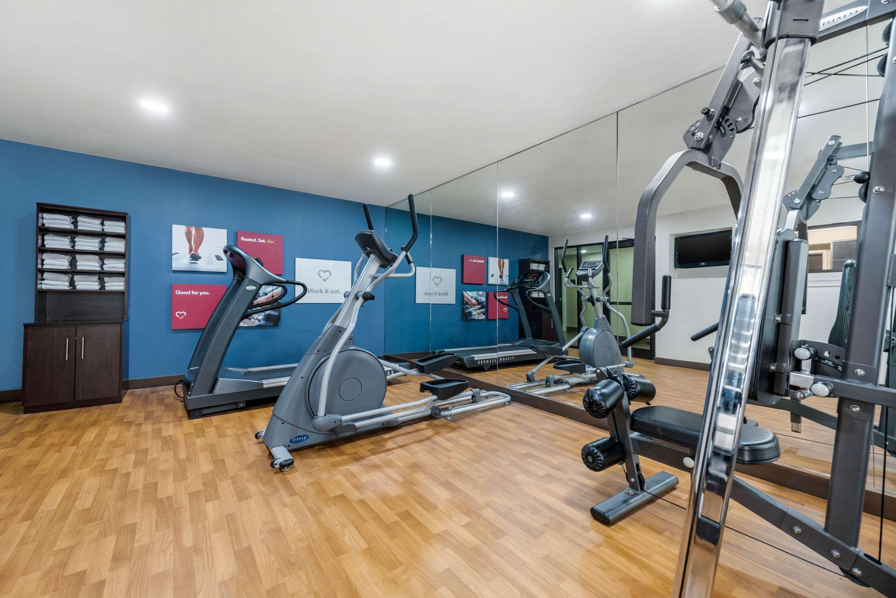 Comfort Suites Lafayette University Area Ngoại thất bức ảnh