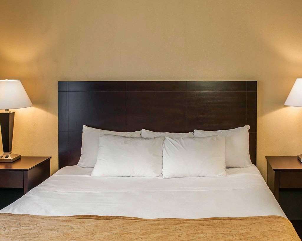 Comfort Suites Lafayette University Area Phòng bức ảnh